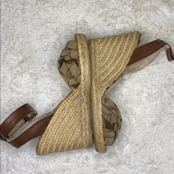 Authentic! Signature Coach wedge heels 👡​ - Picture 4 of 16